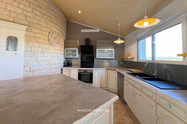 Carcès (83570) SUZETTE