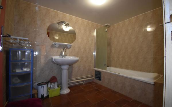 Maison à vendre    5 pièces •  Donzy