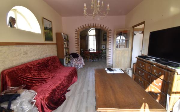 Maison à vendre    5 pièces •  Donzy