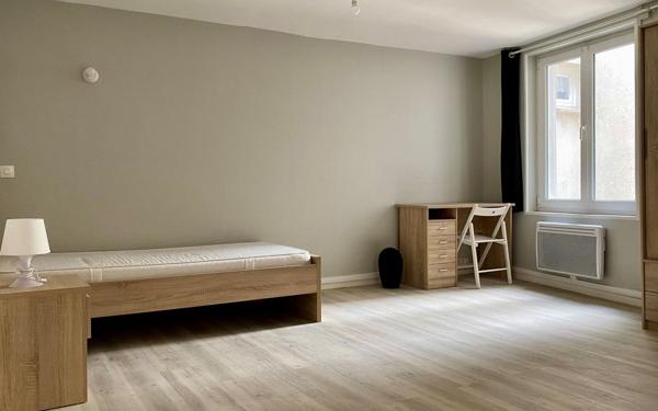 Appartement à louer    1 pièce •    Compiègne