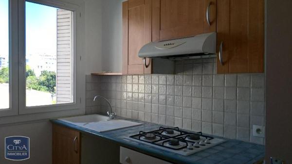 Appartement à louer 2 pièces 42.74m²