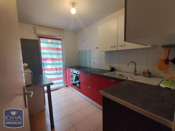 Appartement à louer 3 pièces 64.68m² Bourges (18000)