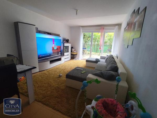 Appartement à louer 3 pièces 64.68m² Bourges (18000)