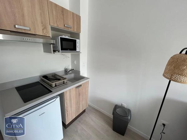 Appartement à louer 1 pièce 18.3m² La Rochelle (17000)