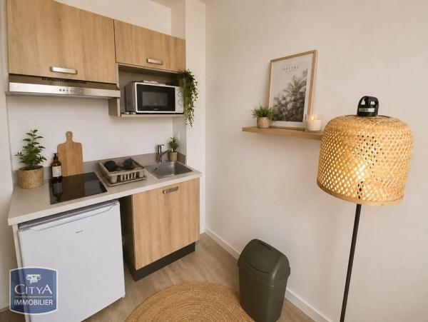 Appartement à louer 1 pièce 18.3m² La Rochelle (17000)