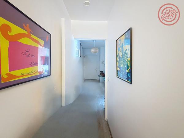 Saint Ouen Sur Seine 5 pièces 91 m2 avec terrasse de 68m² cave et parking !!Au pied du RER C et de la ligne 14