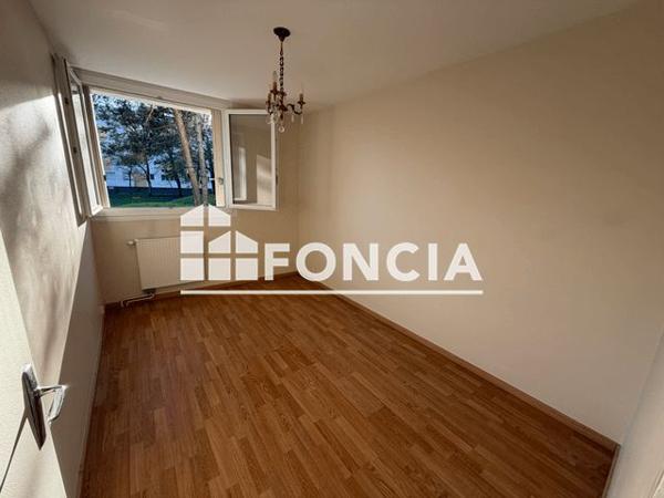 Location Appartement 4 pièces 70 m² - Lormont 33310