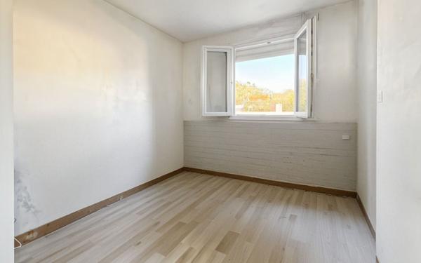 Maison à vendre    4 pièces • 82 m2 Périgueux