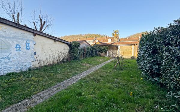 Maison à vendre    4 pièces • 82 m2 Périgueux