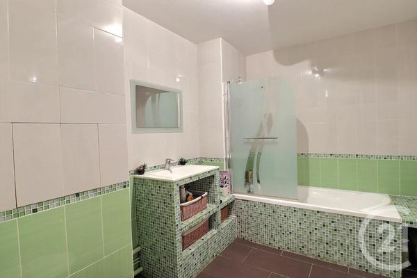 Appartement F3 à vendre  3 pièces - 74,16 m2 TREMBLAY EN FRANCE - 93