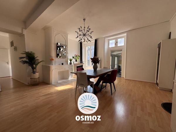 Appartement type 3 à quelques mètres du vieux port !