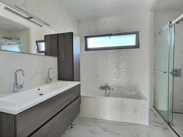 Vente Maison 240m2 FLOIRAC (33270)