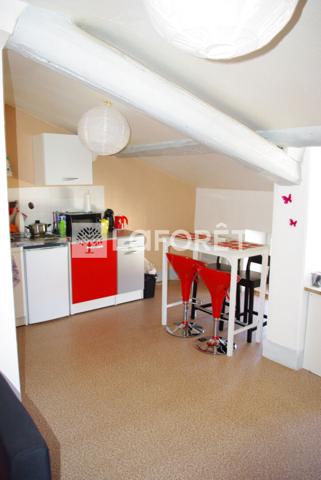 Achat immeuble Saint-Étienne - 18 pièce(s) - 580 m² - 790 000 €