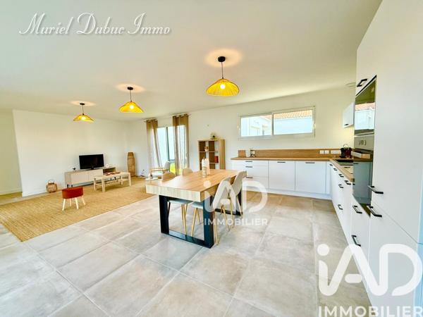 Maison à vendre 6 pièces 136 m² Les Mathes