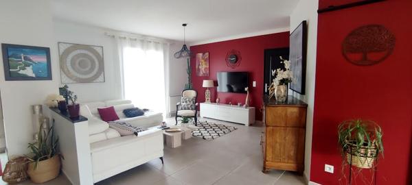 Maison Pornic 5 pièce(s) 125 m2 avec 3 chambres + garage. Jardin clos