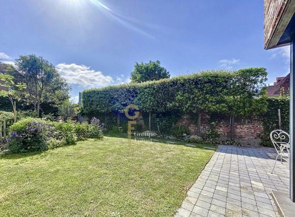 Maison mitoyenne 1 côté Linselles Secteur Linselles-Vallée Lys 184 m²