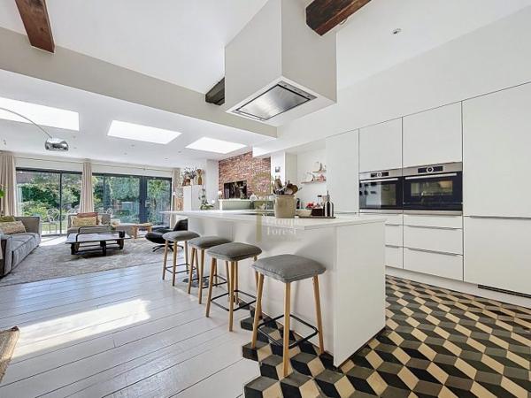 Maison mitoyenne 1 côté Linselles Secteur Linselles-Vallée Lys 184 m²