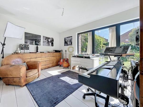 Maison mitoyenne 1 côté Linselles Secteur Linselles-Vallée Lys 184 m²