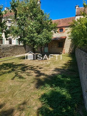 Maison de charme jardin et granges