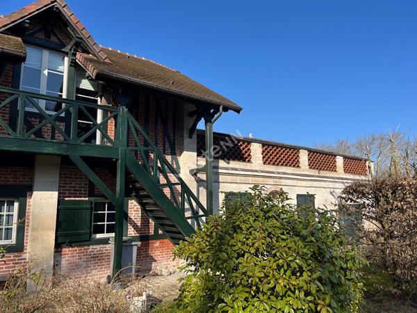 MAISON A LOUER COYE LA FORET - BAIL MEUBLÉ.