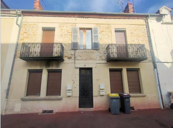 Appartement à louer 438 € CC Commentry 3 p 56 m² DPE E