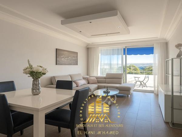 T4 DE 73 M² AU 3EME ET DERNIER ÉTAGE IDÉALEMENT SITUE AU PIED DU TRAMWAY ARRÊT PALMER .