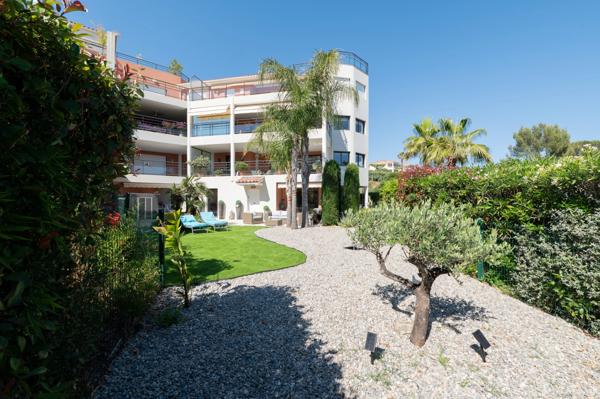 Immobilier Saint-Raphaël (83700) – Appartement 109.82m2 – 795 000 €