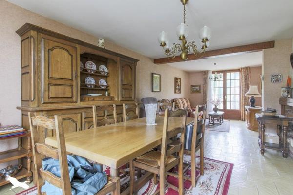 Maison à vendre |  Mantes-la-Ville |  6 pièces | 160 m²