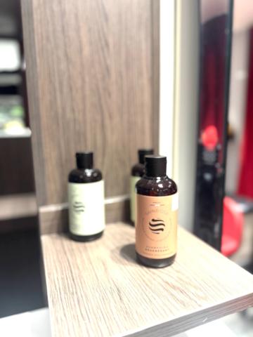 Fonds de commerce à vendre LE CHESNAY (78) - SALON DE COIFFURE 57 m² - CENTRE VILLE