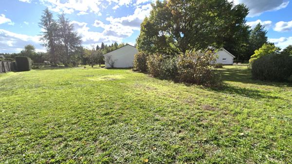 EXCLUSIVITE, Maison sur 2823m² de terrain et nombreuses dépendances