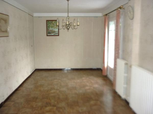 EXCLUSIVITE, Maison sur 2823m² de terrain et nombreuses dépendances