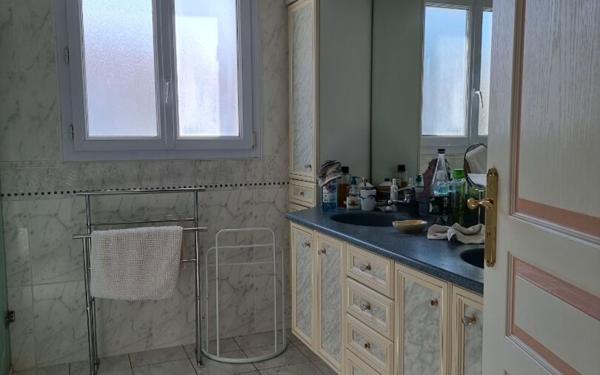 Maison à vendre    6 pièces •  Rivedoux-Plage