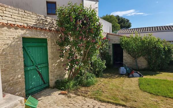 Maison à vendre    6 pièces •  Rivedoux-Plage