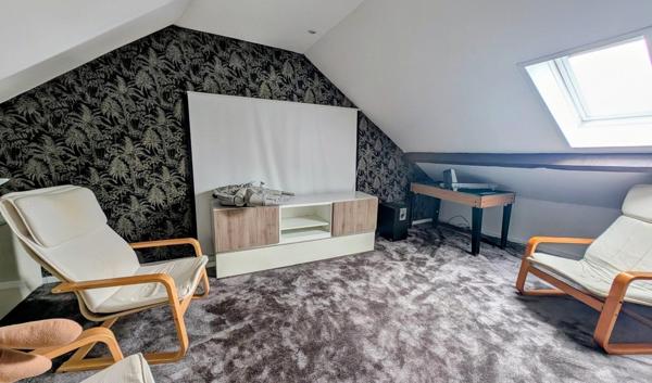 Maison à CROIX, 59170 - 5 pièces 135m²