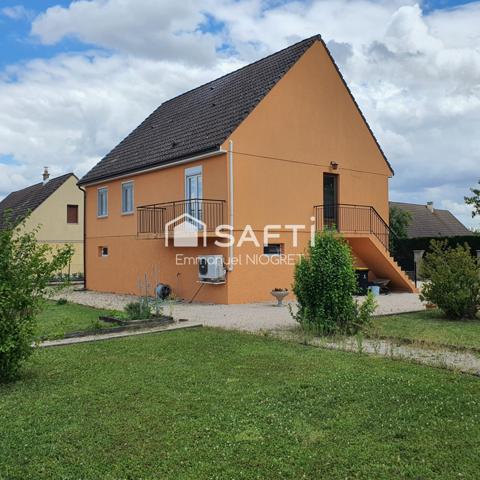 Beau pavillon, T5 sur sous sol de 85 m² avec combles aménageables