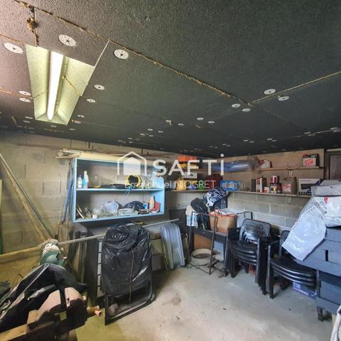 Beau pavillon, T5 sur sous sol de 85 m² avec combles aménageables