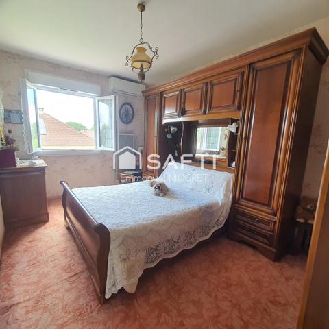 Beau pavillon, T5 sur sous sol de 85 m² avec combles aménageables