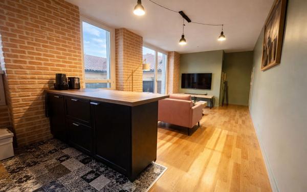 Appartement à vendre    2 pièces • 32 m2 Toulouse