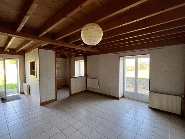 Maison à vendre |  Mensignac |  14 pièces | 377 m²