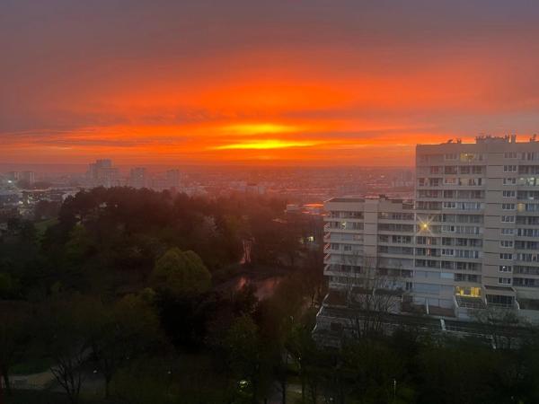 Appartement à louer 2 pièces meublé à NANTERRE PREFECTURE (92)