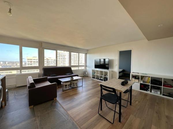 Appartement à louer 2 pièces meublé à NANTERRE PREFECTURE (92)