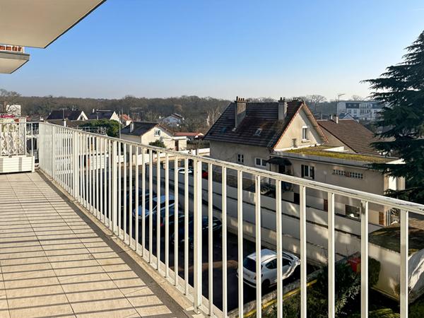 Appartement Acheres 3 pièce(s) 60.5 m2