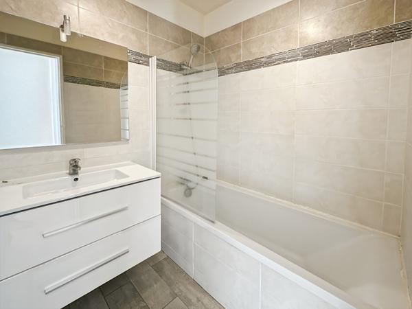 Appartement Acheres 3 pièce(s) 60.5 m2