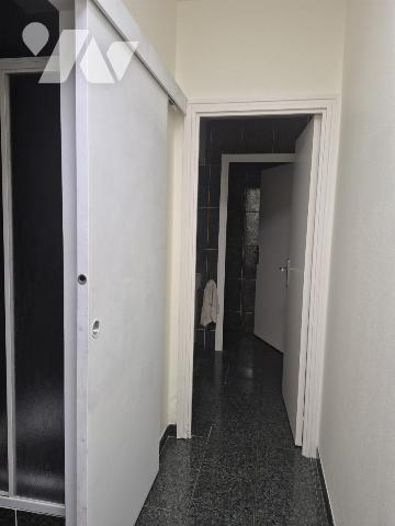 AVENUE CAMUS IMMEUBLE DE STANDING BUREAUX 