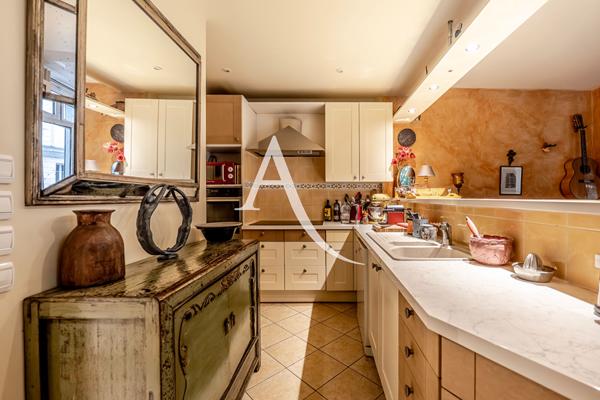 Grand studio en très bon état et accès PMR