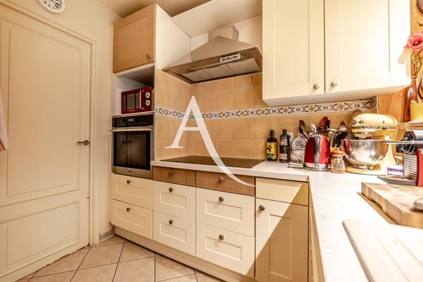 Grand studio en très bon état et accès PMR