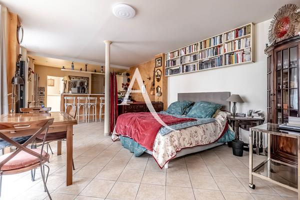 Grand studio en très bon état et accès PMR