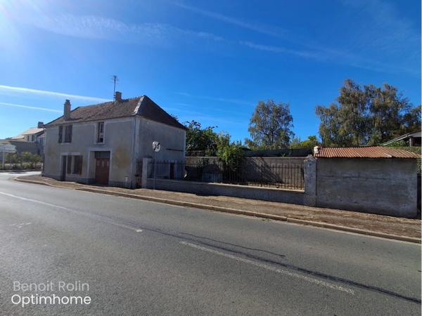 Maison à rénover entièrement – Environ 140 m² – Fort potentiel – Saosnes (72)