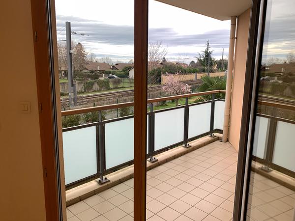Location appartement près de MEYZIEU - 1 pièce(s) - 29 m² - 633 €/mois
