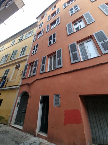 Bastia (20200) T2 rénové à vendre Bastia centre